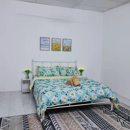 Casa Aira Cozy & Comfy Home Kampong Kepayang Exterior photo